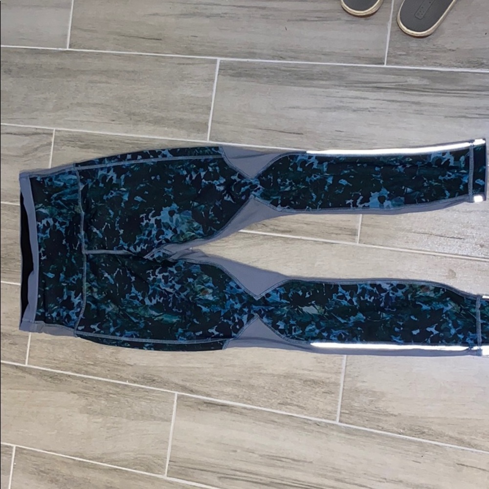 Lululemon mess panel leggings